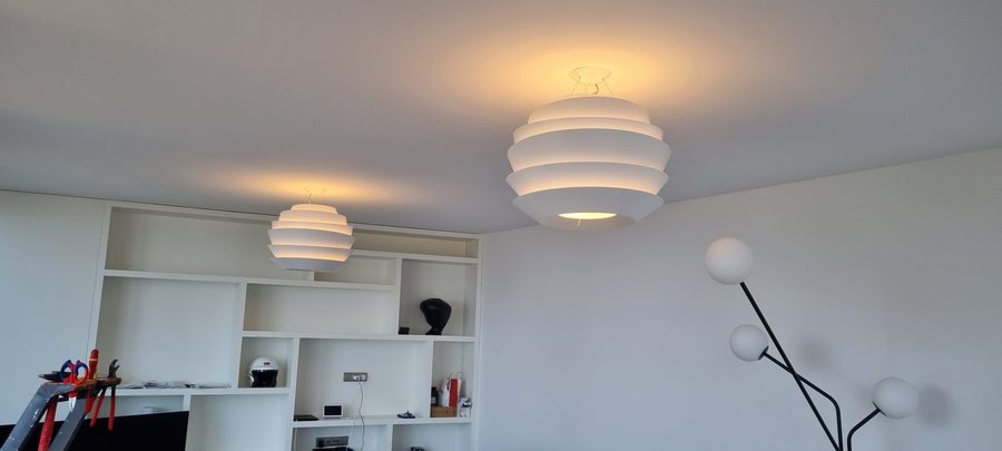 Installation suspension design — salon